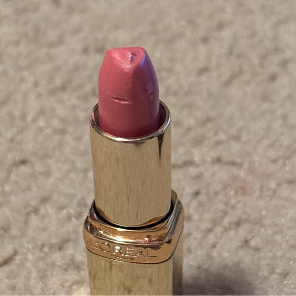 L'oreal LOREAL Paris Lipstick -165 Tickled Pink -  New TIP DAMAGE - Picture 10 of 15